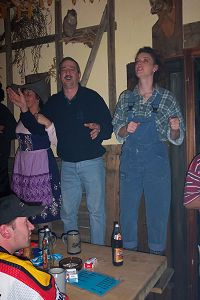 alles auf die B&auml;nke